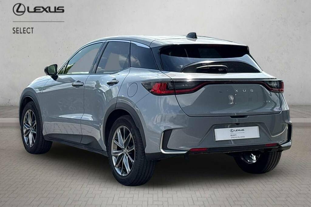 Lexus LBX 1.5 Premium Plus E-cvt WU25UPD Grey #4