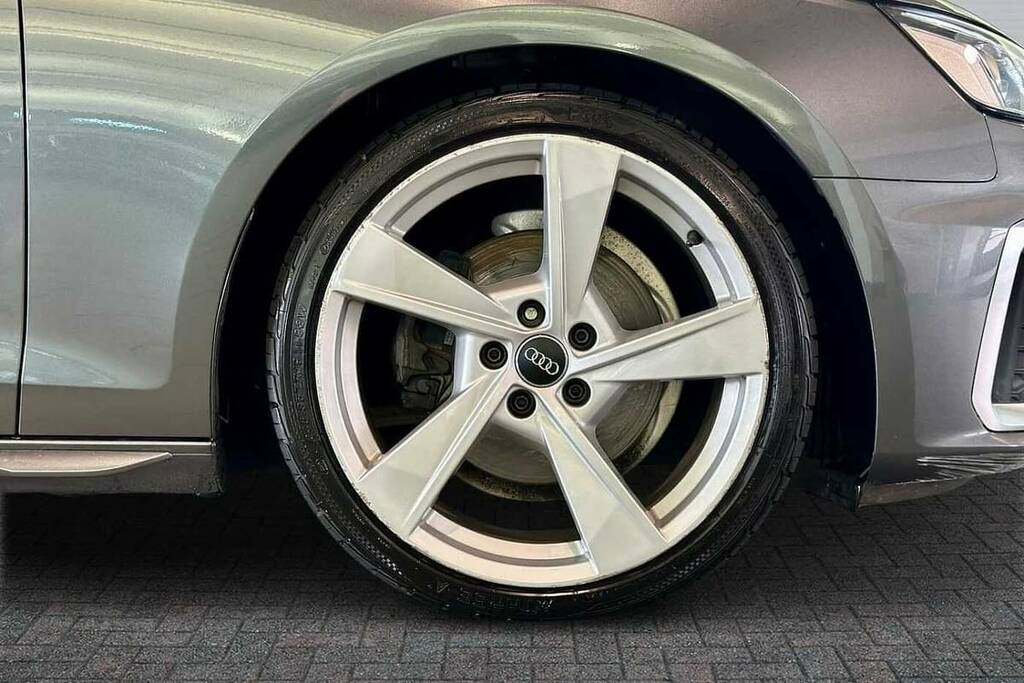 Audi A4 35 Tfsi S Line S Tronic MT70XFJ Grey #5