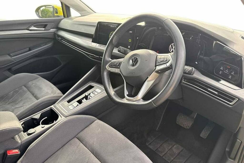 Volkswagen Golf 1.5 Etsi 150 Style Dsg VK21YLF Yellow #6