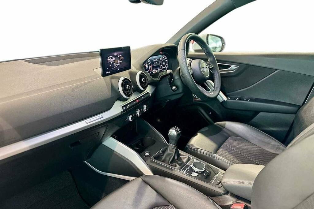Audi Q2 35 Tfsi S Line BJ24HTP White #2