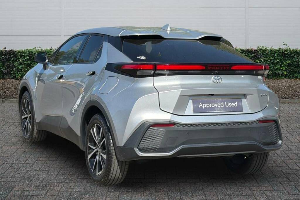 Toyota C-Hr 1.8 Hybrid Design Cvt FG25GBU Silver #2