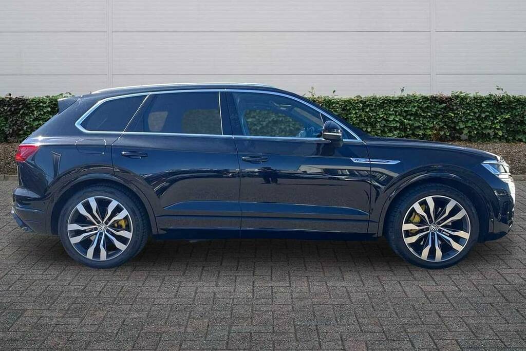 Volkswagen Touareg 3.0 V6 Tsi 4Motion R-line Tech Tip Black #4