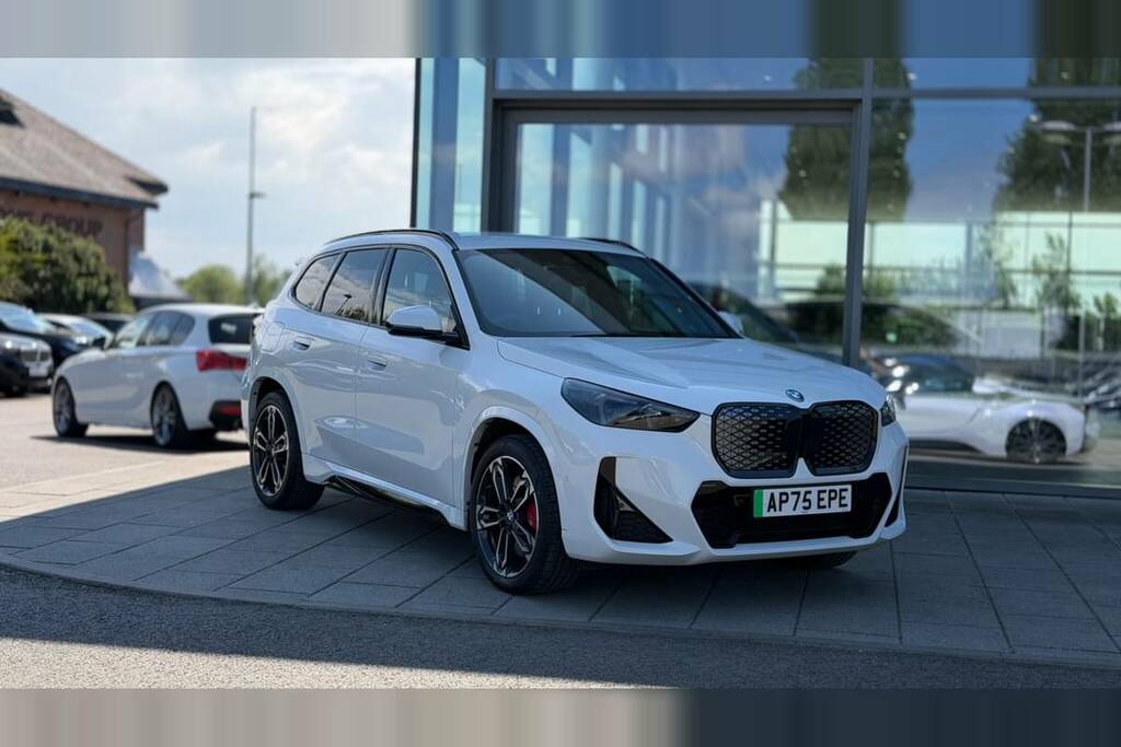 BMW iX1 150Kw Edrive20 Shadow Edition 65Kwh White