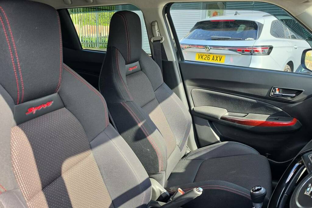 Suzuki Swift 1.4 Boosterjet 48V Hybrid Sport Black #6