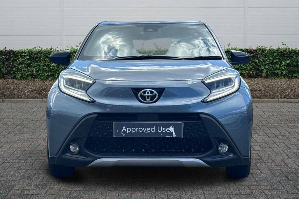 Toyota Aygo X 1.0 Vvt-i Exclusive BF74CEK Grey #3
