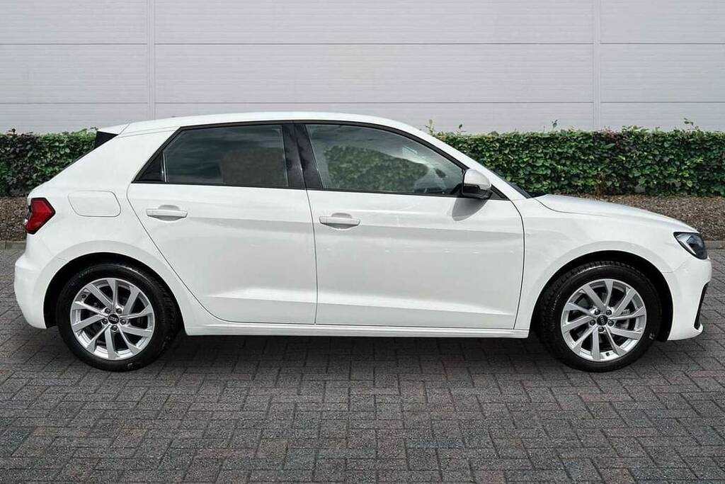 Audi A1 30 Tfsi 110 Sport VK72EKU White #4