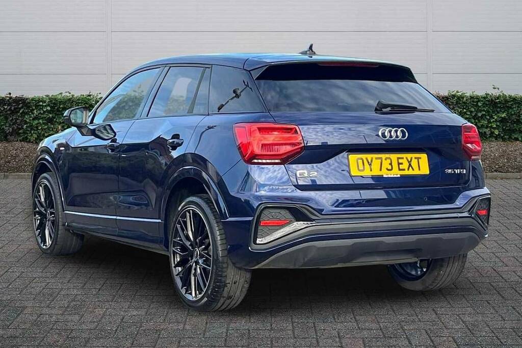Audi Q2 35 Tfsi Black Edition OY73EXT Blue #3