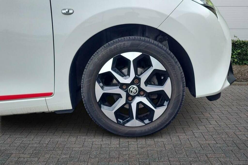 Toyota Aygo 1.0 Vvt-i X-trend X-shift BG20PZM White #6