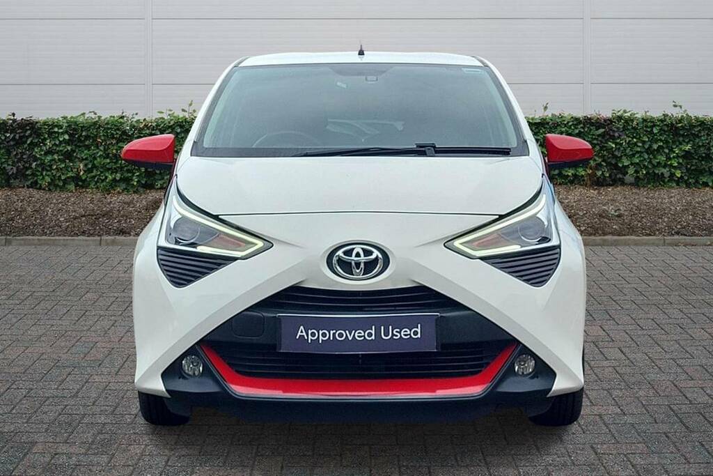 Toyota Aygo 1.0 Vvt-i X-trend X-shift BG20PZM White #3