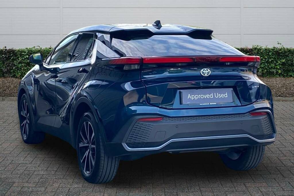 Toyota C-Hr 1.8 Hybrid Design Cvt FD25UEE  #2