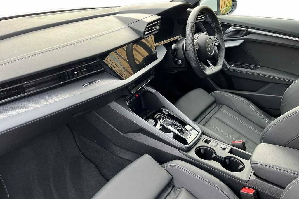 Audi A3 1.5 Tfsi 150 S Line S Tronic BN75SZX White #2