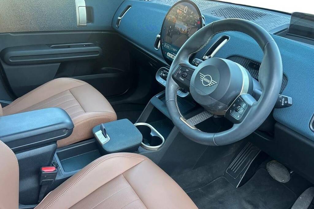 Mini Countryman 1.5 C Exclusive VO74HZT Black #6