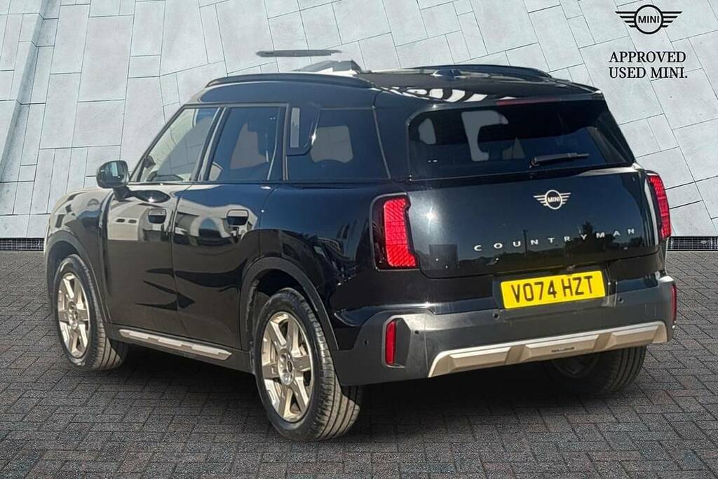 Mini Countryman 1.5 C Exclusive VO74HZT Black #2