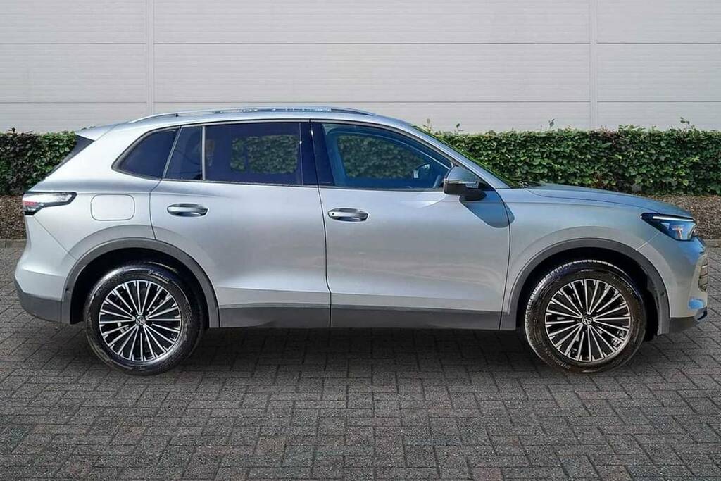 Volkswagen Tiguan 1.5 Etsi Match Dsg FH75OOY Silver #4