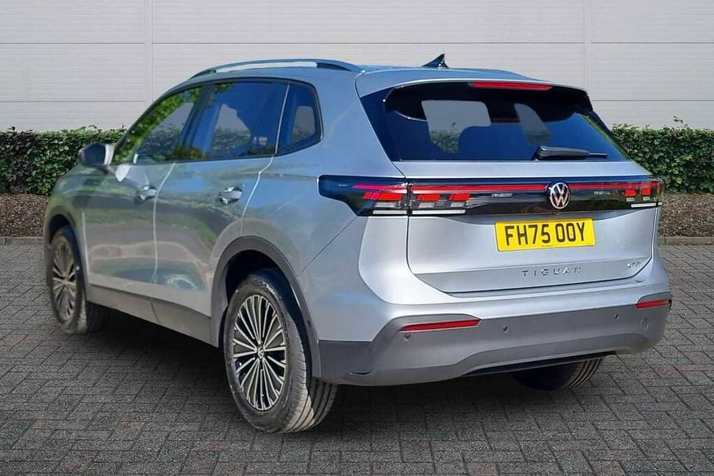 Volkswagen Tiguan 1.5 Etsi Match Dsg FH75OOY Silver #3
