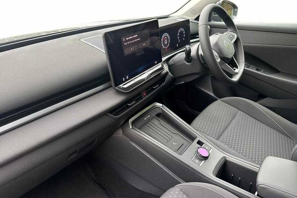 Volkswagen T-Roc 1.5 Etsi 150 Life Dsg FP26XDT Grey #2