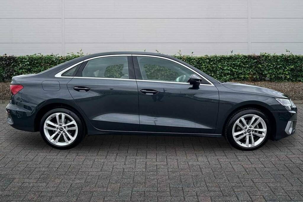 Audi A3 35 Tfsi Sport S Tronic VN22VCF Grey #4