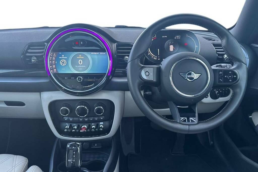 Mini Clubman Cooper Exclusive HJ23VCE Black #4