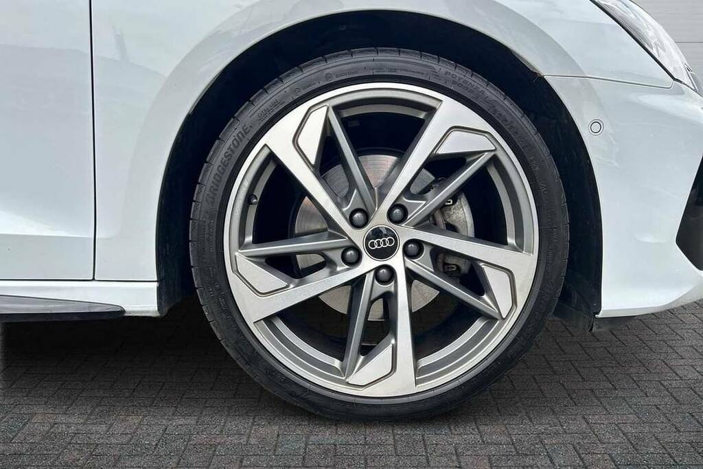 Audi A3 35 Tfsi Edition 1 S Tronic KY23MYO White #5