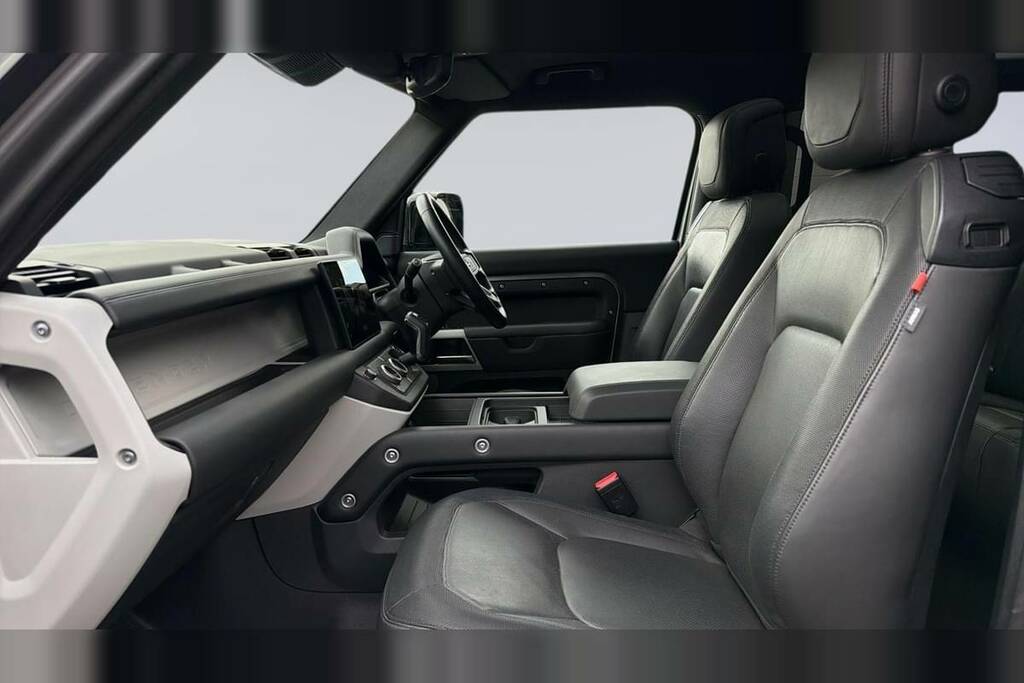 Land Rover Defender 90 3.0 D250 X-dynamic Hse 90 KY24FSO Grey #3