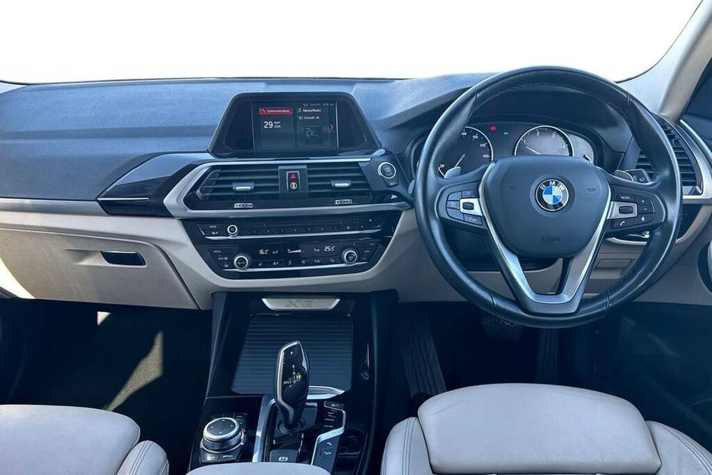 BMW X3 Xdrive20d Xline Step AV19BVG Grey #4