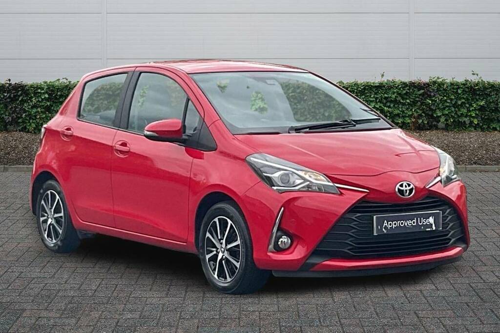 Toyota Yaris 1.5 Vvt-i Icon Tech Red