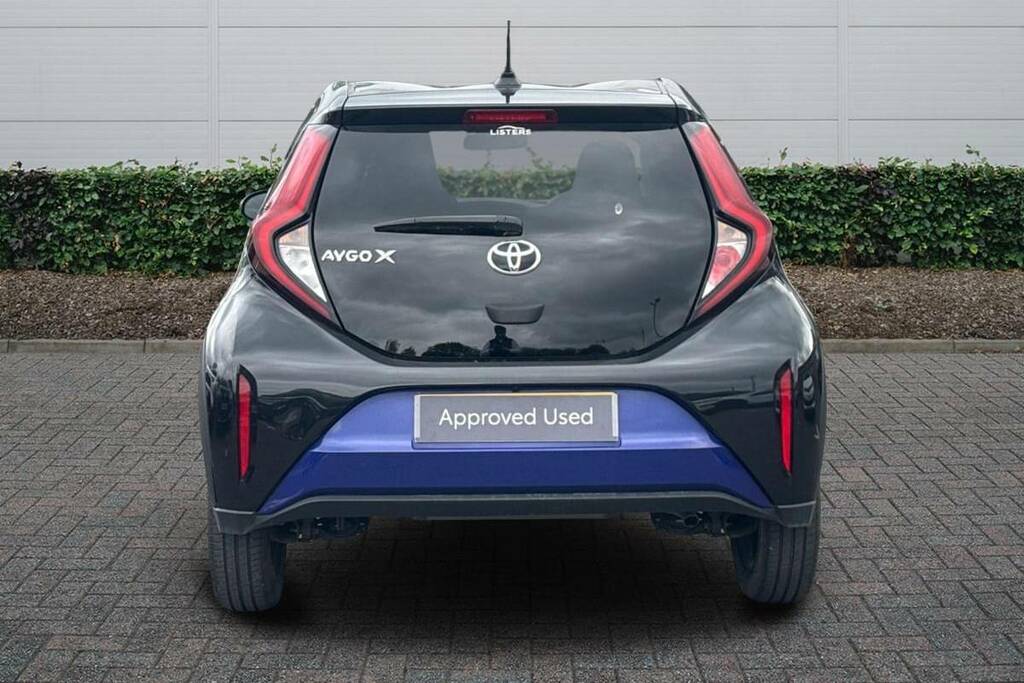 Toyota Aygo X 1.0 Vvt-i Edge BD22CCE Blue #4