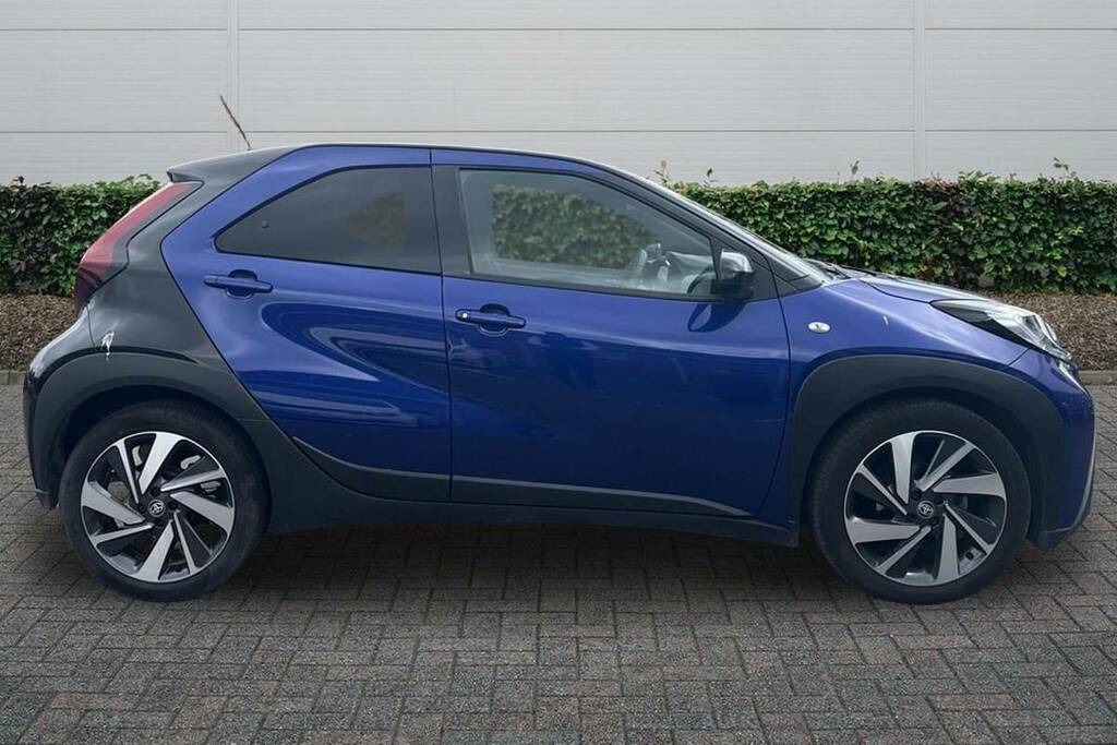 Toyota Aygo X 1.0 Vvt-i Edge BD22CCE Blue #5