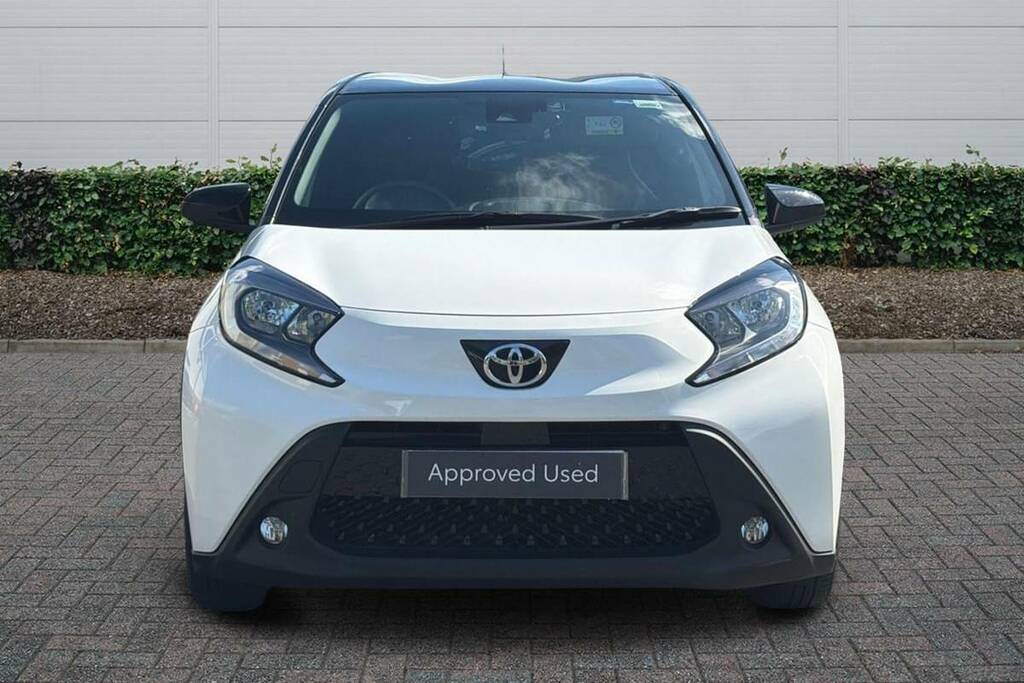 Toyota Aygo X 1.0 Vvt-i Edge BP24WZT White #3