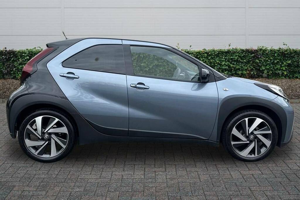 Toyota Aygo X 1.0 Vvt-i Exclusive BW24LMM Grey #5