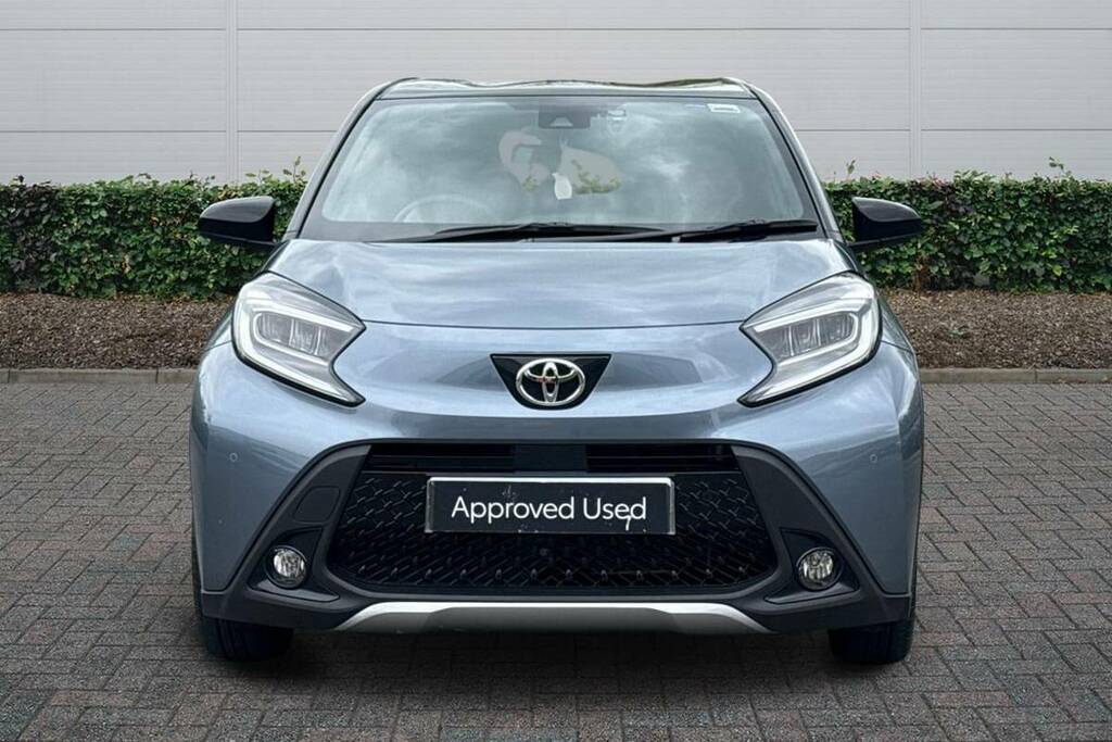 Toyota Aygo X 1.0 Vvt-i Exclusive BW24LMM Grey #3