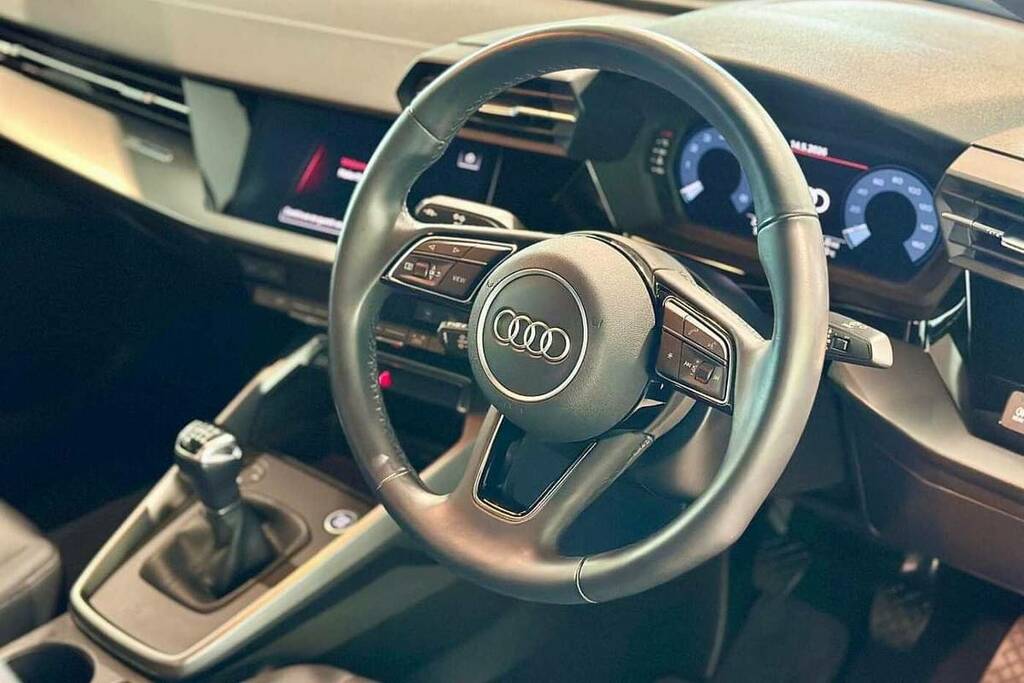 Audi A3 30 Tfsi Sport VA22FZU Grey #6