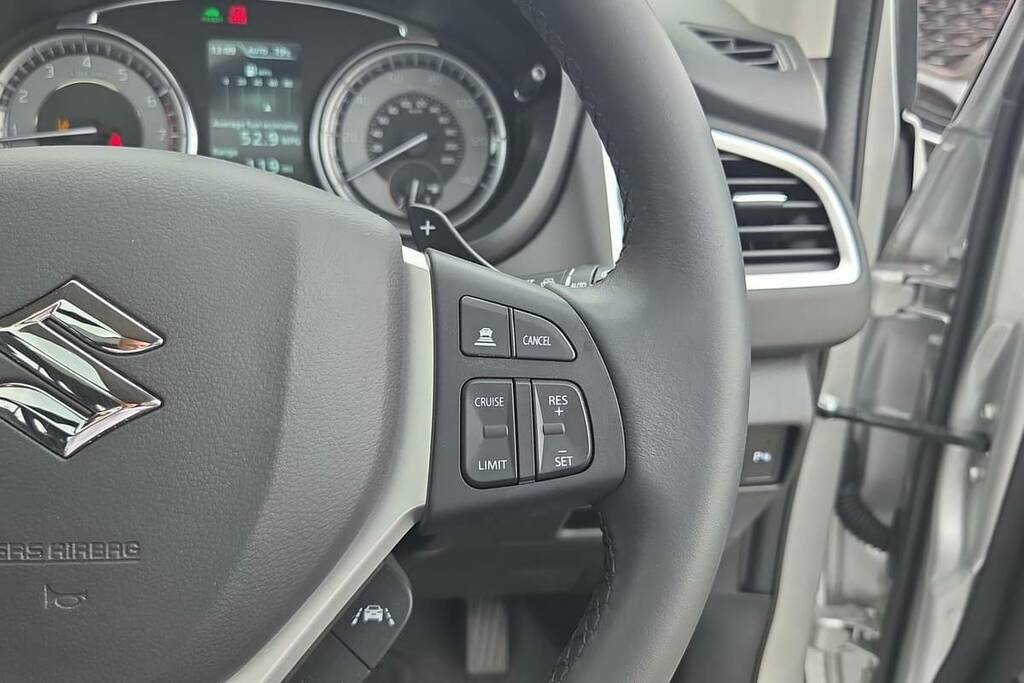 Suzuki S Cross 1.5 Hybrid Ultra Allgrip Ags DY24SYA Silver #6