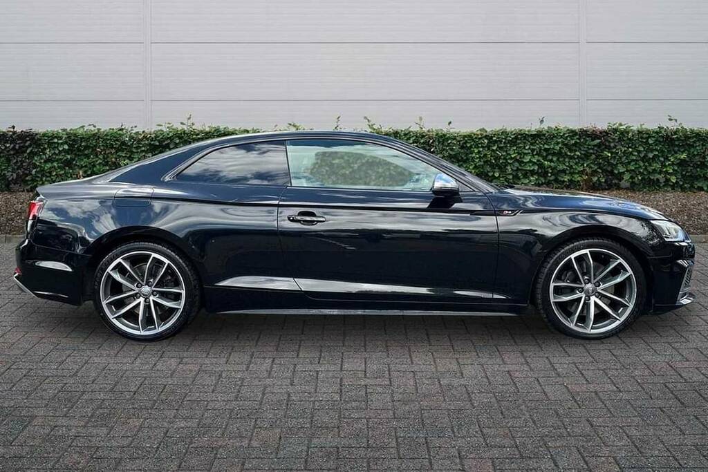 Audi A5 S5 Quattro Tiptronic Black #4