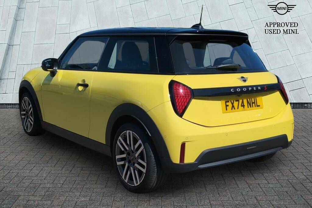 Mini Hatch 2.0 S Classic FX74NHL Yellow #2