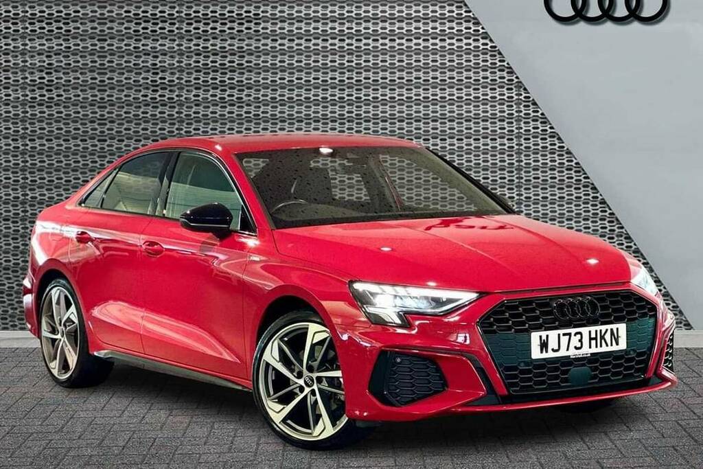Audi A3 35 Tfsi Black Edition S Tronic Red