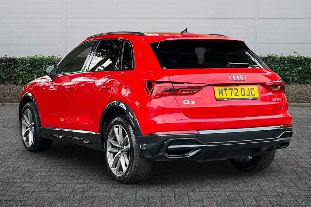 Audi Q3 35 Tdi Black Edition S Tronic MT72OJC Red #3