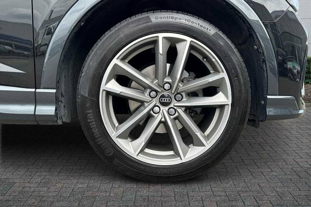 Audi Q3 35 Tfsi Black Edition S Tronic VK23KFW Black #5