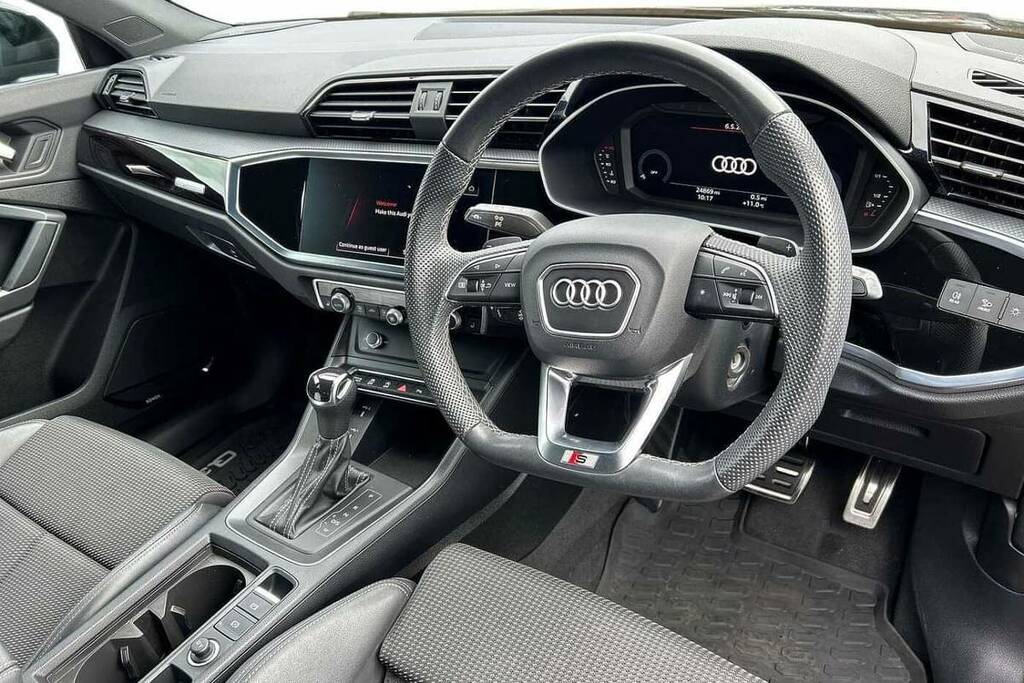 Audi Q3 35 Tfsi Black Edition S Tronic VK23KFW Black #6