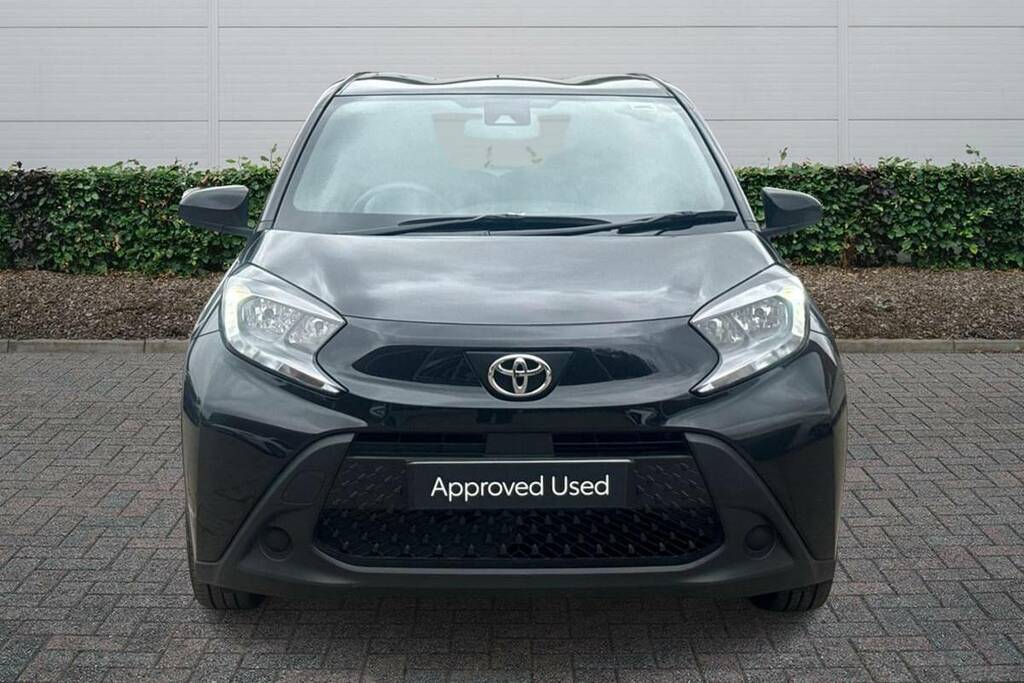 Toyota Aygo X 1.0 Vvt-i Pure FD24CVP Black #3
