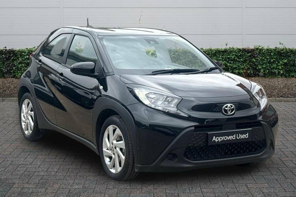 Toyota Aygo X 1.0 Vvt-i Pure Black