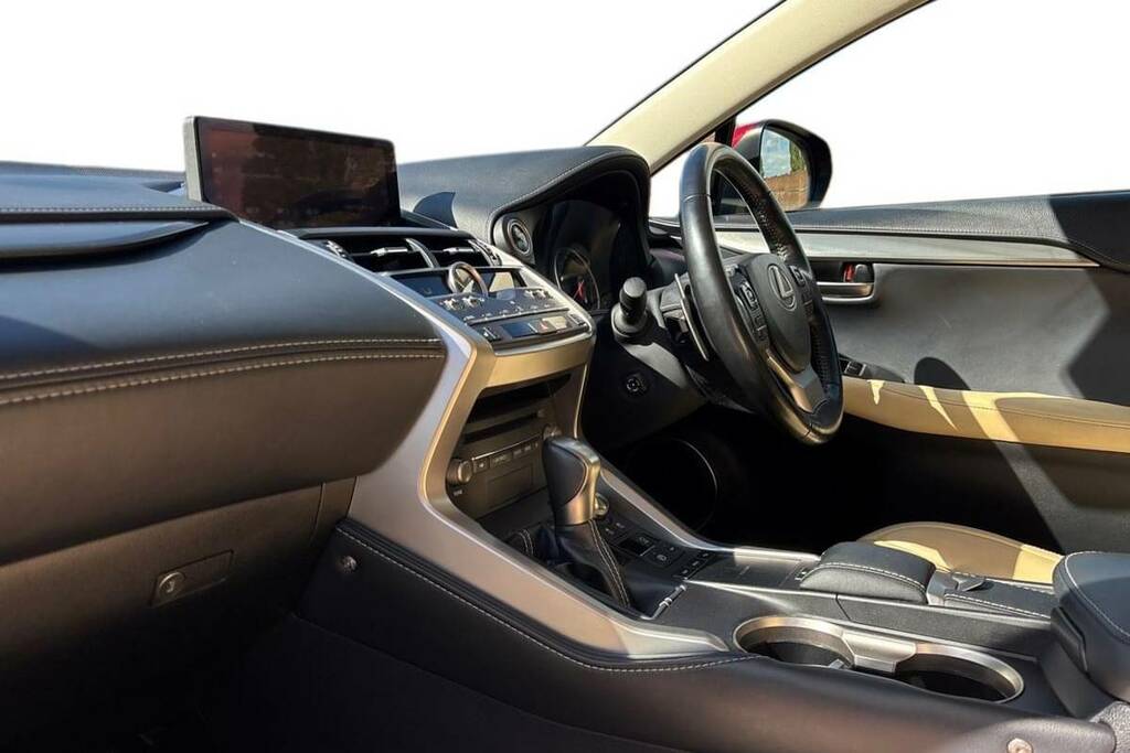 Lexus NX 300H 2.5 Cvt 8 Nav SR69KKE Red #5