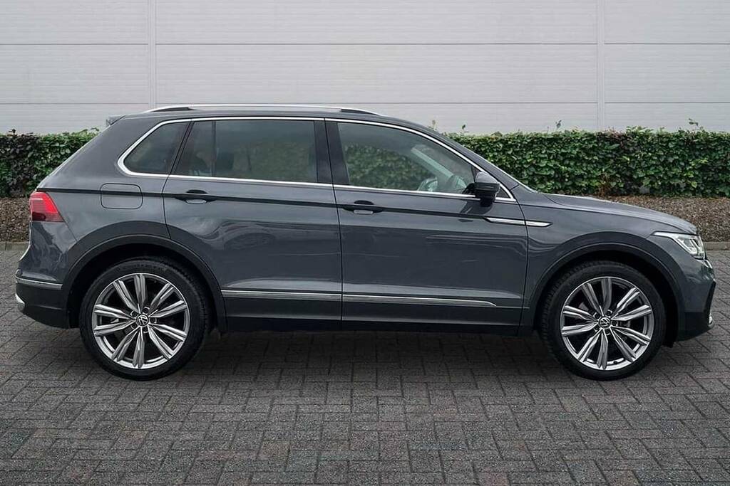 Volkswagen Tiguan 1.5 Tsi 150 Elegance Dsg VK73ZSX Grey #4