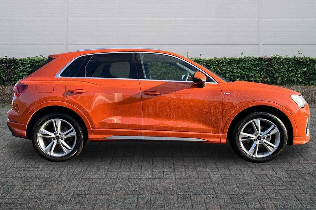Audi Q3 35 Tfsi S Line Leather BJ25UPT Orange #4