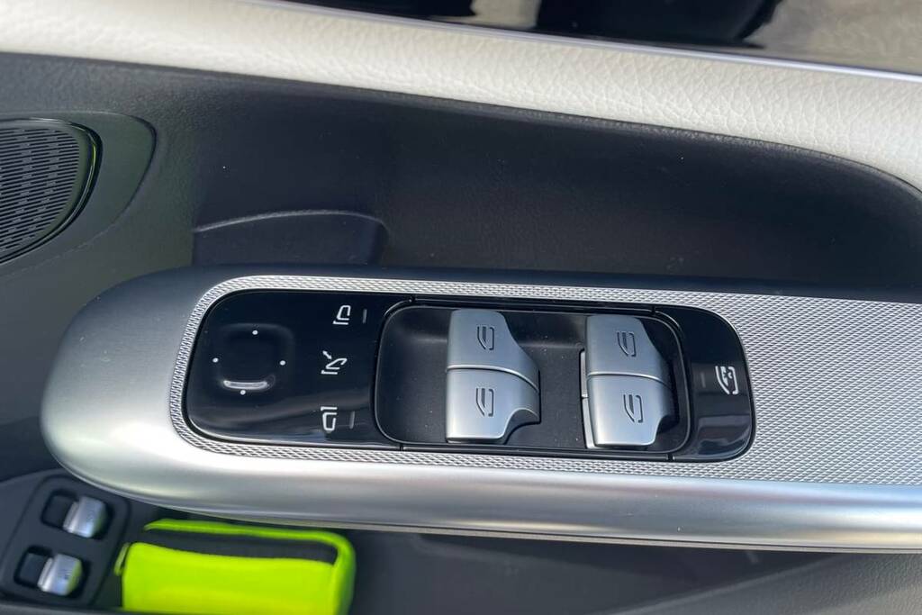 Mercedes-Benz GLC Class 300E 4Matic Amg Line 9G-tronic FX75MFV Black #5