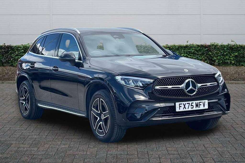 Mercedes-Benz GLC Class 300E 4Matic Amg Line 9G-tronic Black