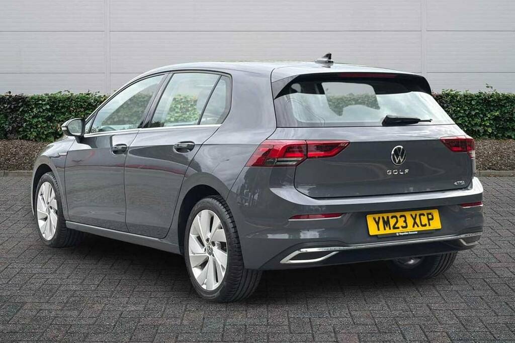 Volkswagen Golf 1.5 Etsi Style Dsg YM23XCP Grey #3