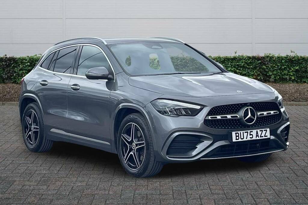 Mercedes-Benz GLA Class 200 Amg Line Executive Grey