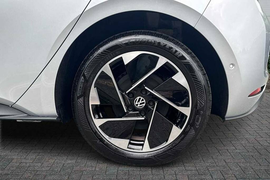 Volkswagen ID.3 150Kw Match Pro 59Kwh FP26YGC Silver #5