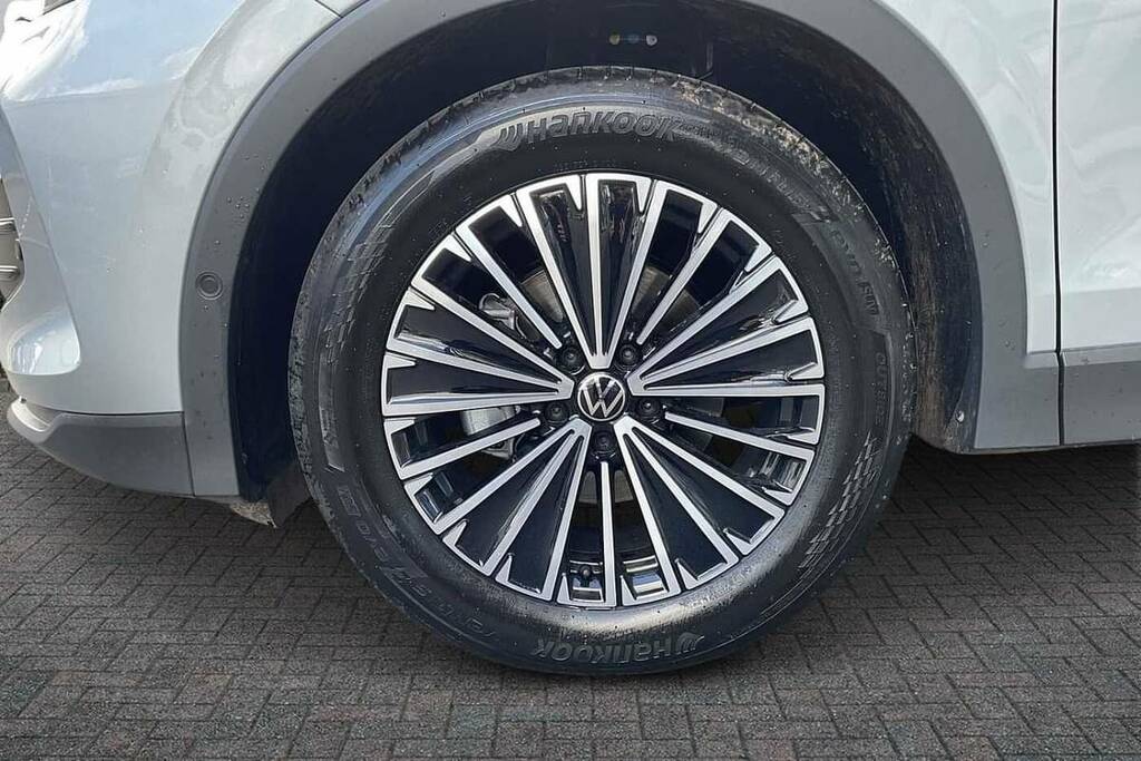 Volkswagen Tiguan 1.5 Etsi 150 Match Dsg VU26CWD Silver #5